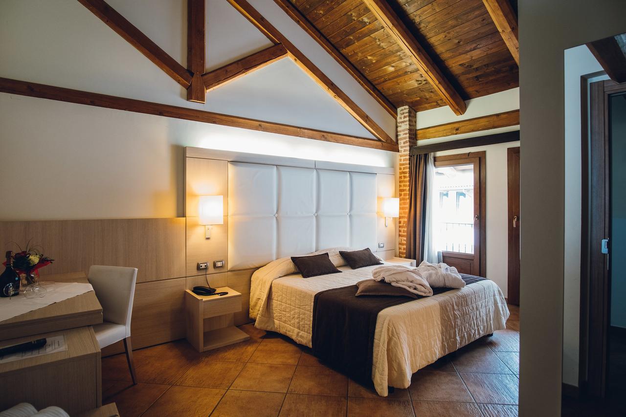 Hotel Ultimo Borgo Settimo Torinese Zewnętrze zdjęcie
